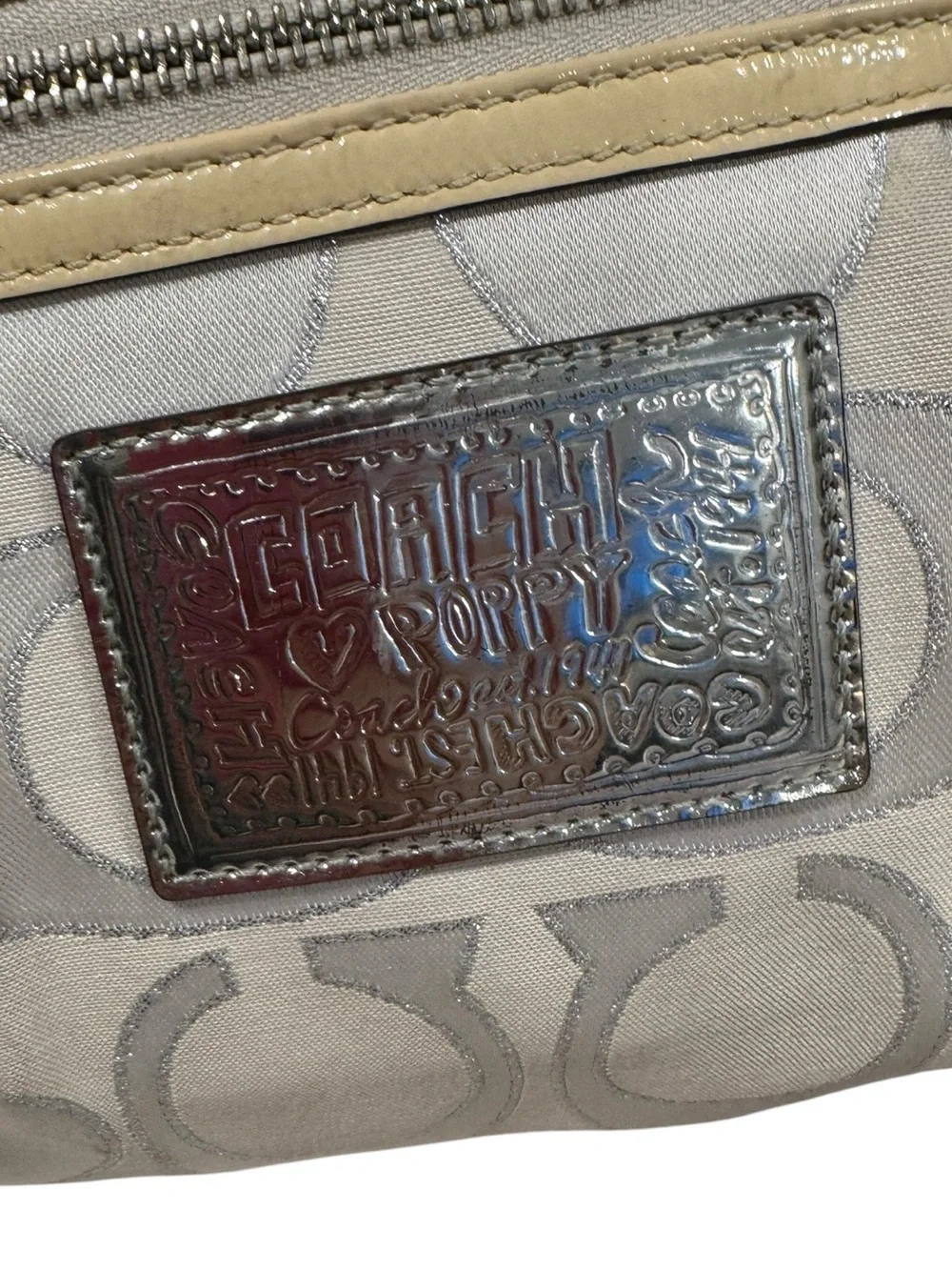 Y2K Coach Poppy Cream and Silver Signature Canvas Crossbody Shoulder Bag